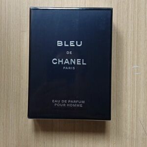 CHANEL Bleu Eau de Parfum Box